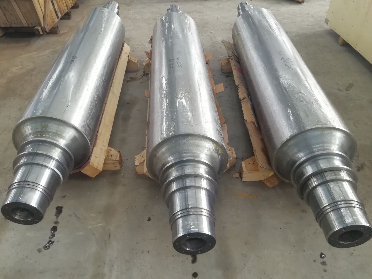 SNCM220-forged-round-bar